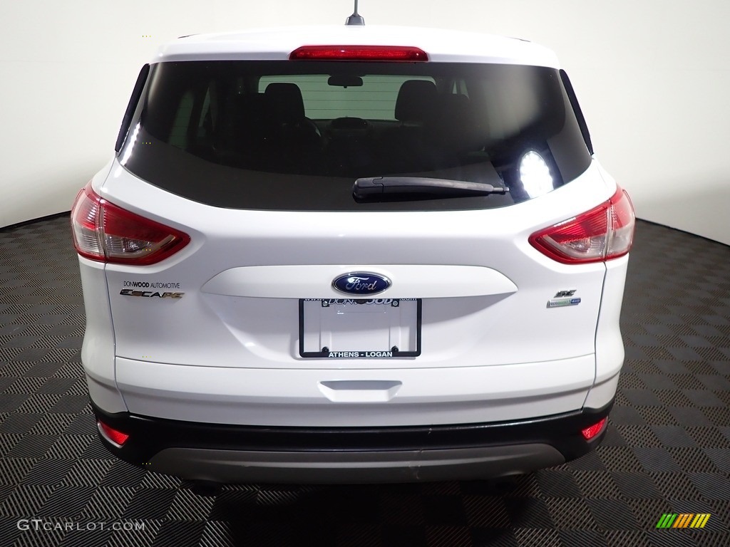 2016 Escape SE 4WD - Oxford White / Charcoal Black photo #12