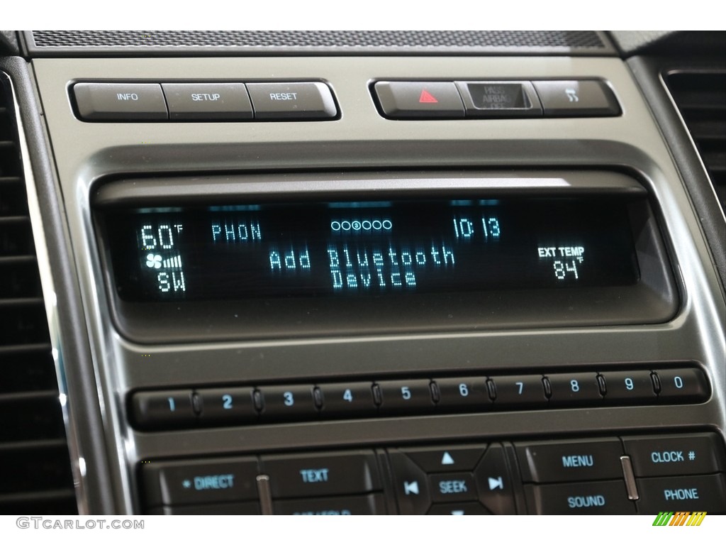 2010 Taurus Limited AWD - Tuxedo Black Metallic / Charcoal Black photo #11
