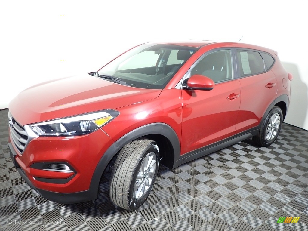 Gemstone Red 2018 Hyundai Tucson SE Exterior Photo #139326365