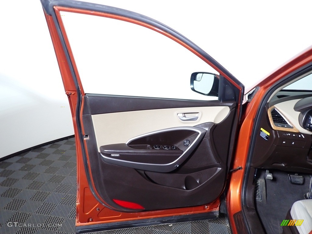 2016 Hyundai Santa Fe Sport AWD Beige Door Panel Photo #139327895