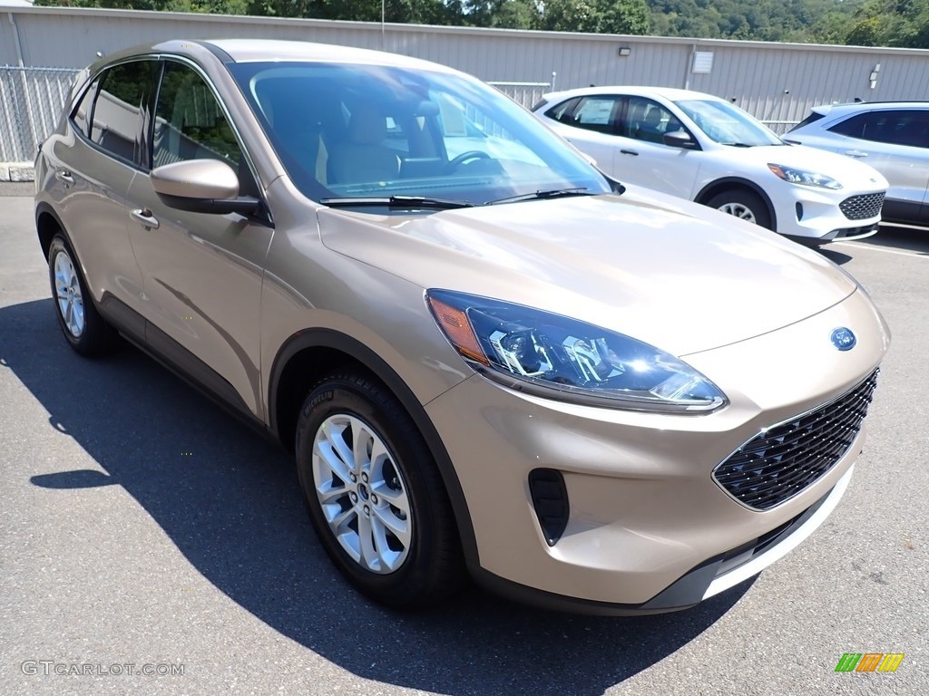 2020 Escape SE - Desert Gold Metallic / Sandstone photo #3