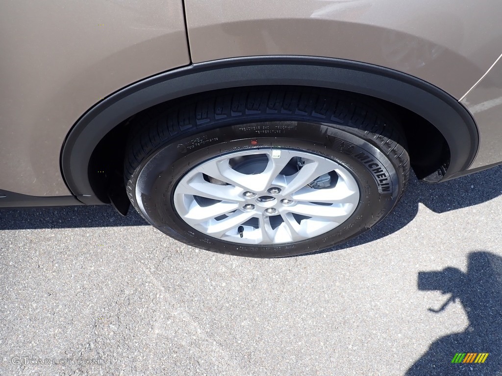 2020 Escape SE - Desert Gold Metallic / Sandstone photo #7