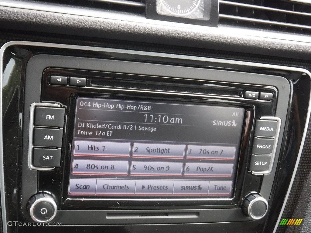 2015 Volkswagen Passat Sport Sedan Controls Photo #139331294