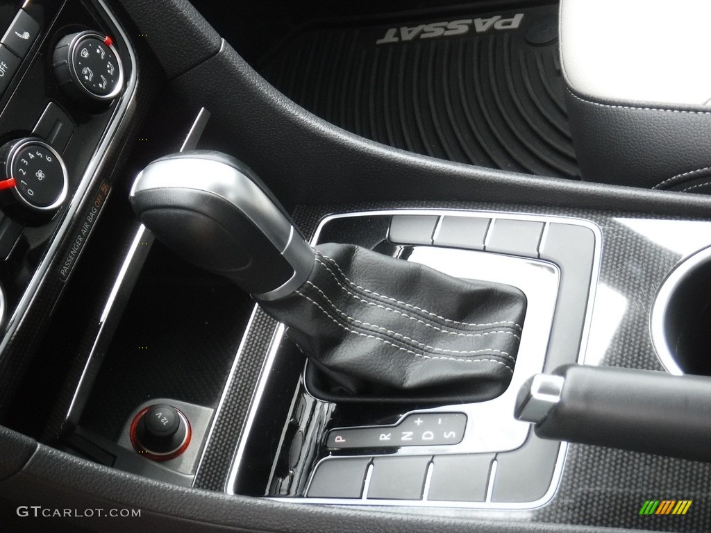 2015 Volkswagen Passat Sport Sedan Transmission Photos
