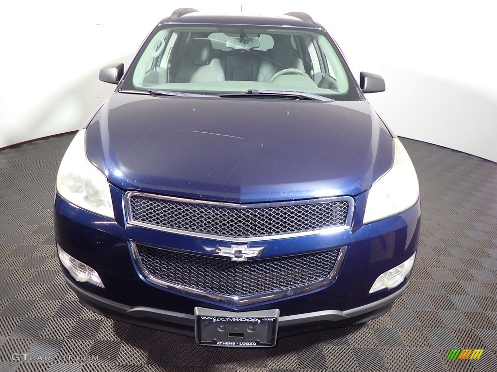 2011 Traverse LS - Dark Blue Metallic / Ebony/Ebony photo #4