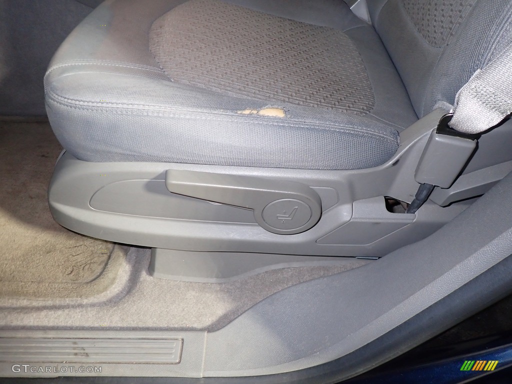2011 Traverse LS - Dark Blue Metallic / Ebony/Ebony photo #18