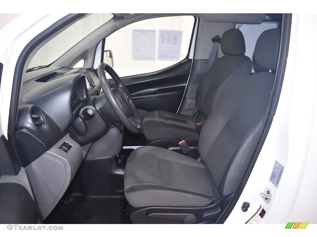 2017 Nissan NV200 S Front Seat Photos