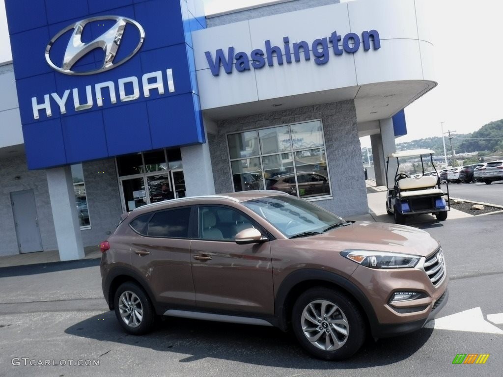 2017 Tucson SE AWD - Mojave Sand / Beige photo #2