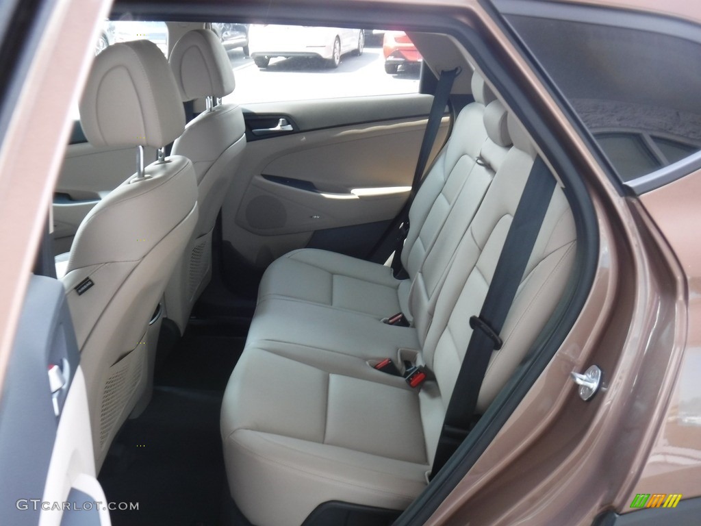 2017 Tucson SE AWD - Mojave Sand / Beige photo #26
