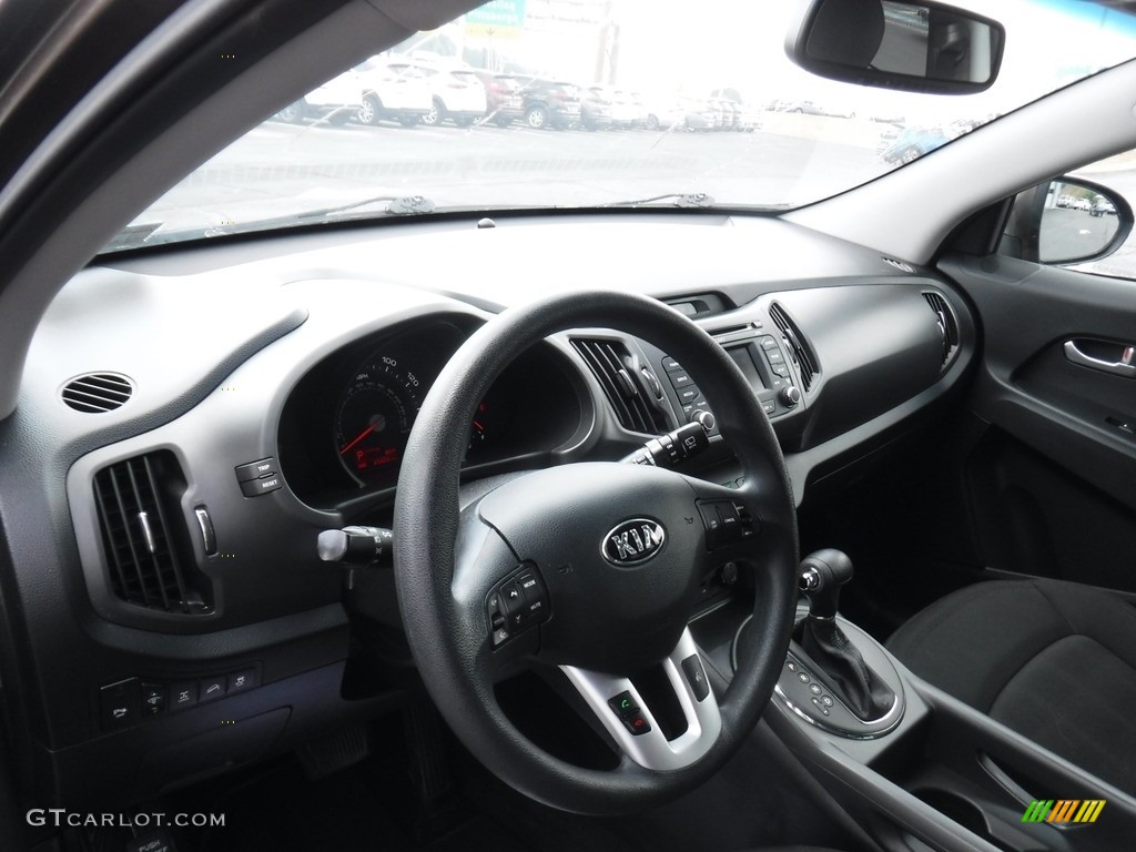 2013 Sportage LX AWD - Sand Track / Black photo #11
