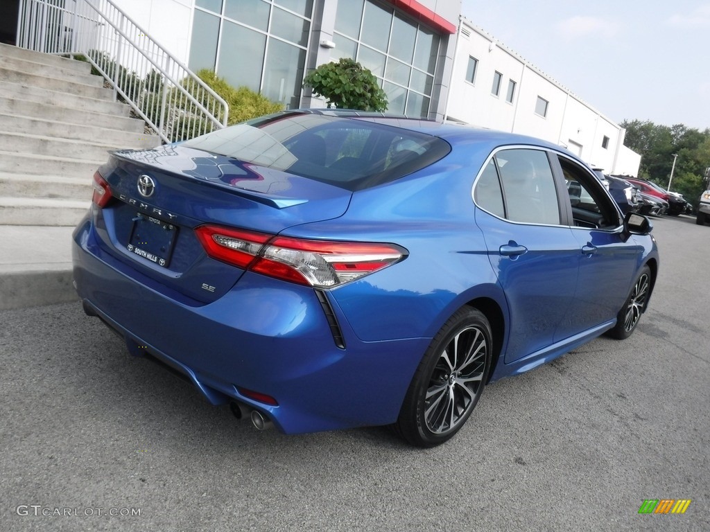 2018 Camry SE - Blue Streak Metallic / Black photo #13