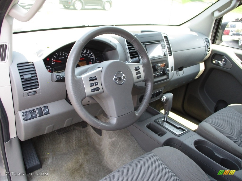 2017 Nissan Frontier SV Crew Cab 4x4 Steel Dashboard Photo #139343564