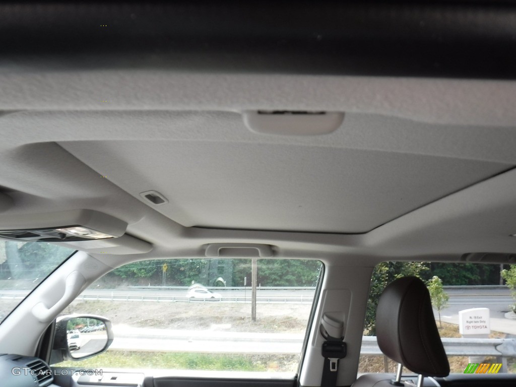 2017 4Runner Limited 4x4 - Blizzard Pearl White / Redwood photo #16
