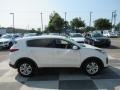 Clear White - Sportage LX Photo No. 3