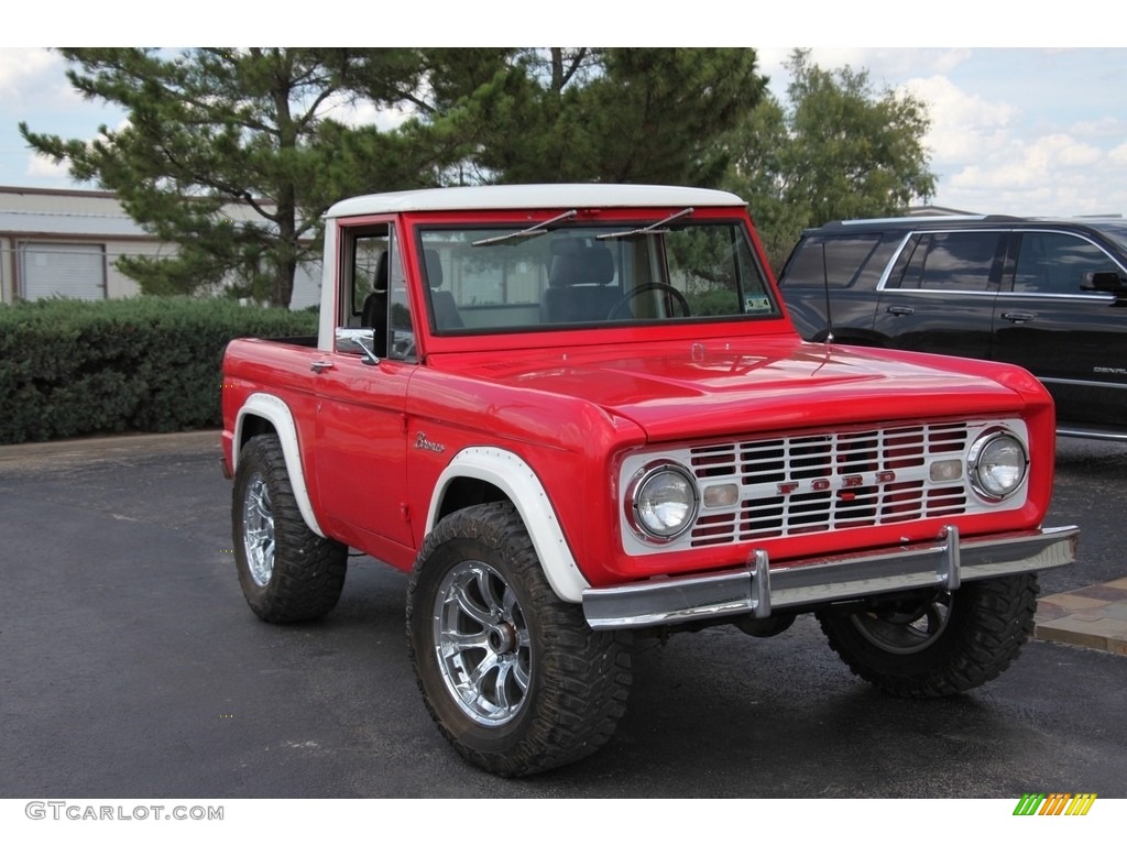 Red 1968 Ford Bronco Sport Wagon Exterior Photo #139350150