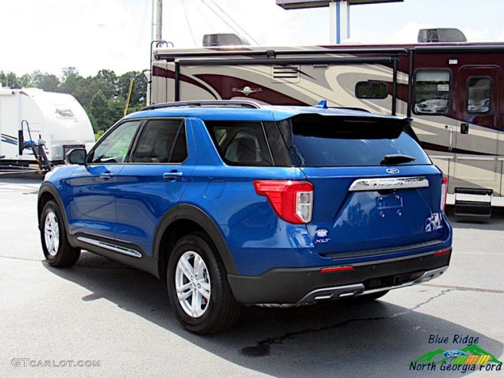 2020 Explorer XLT 4WD - Atlas Blue Metallic / Sandstone photo #3