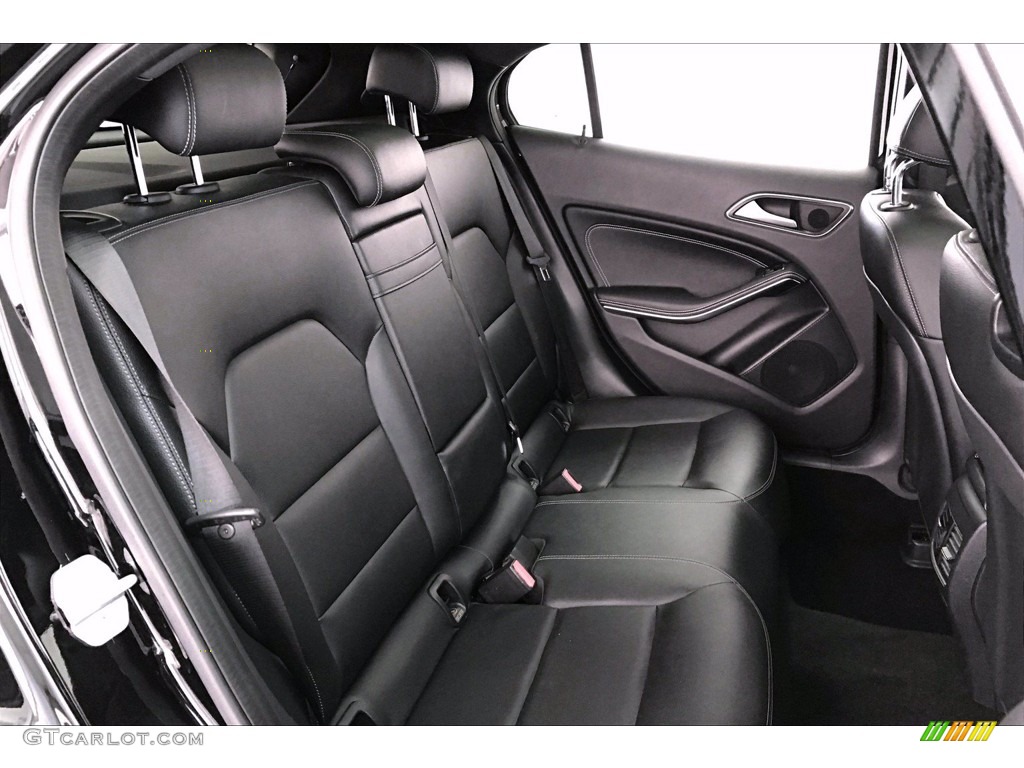 2016 Mercedes-Benz GLA 250 4Matic Rear Seat Photo #139353963