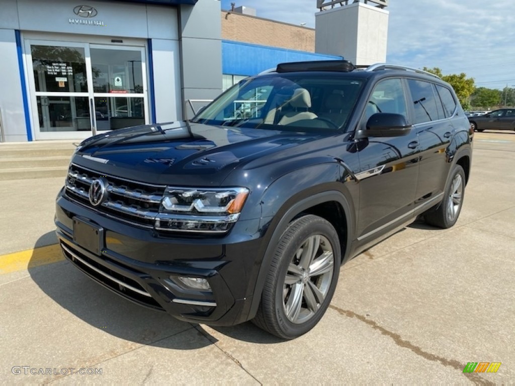 Deep Black Pearl 2018 Volkswagen Atlas SEL 4Motion Exterior Photo #139354191