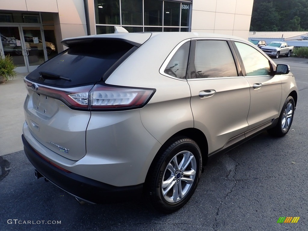 2017 Edge Titanium AWD - White Gold Metallic / Ceramic photo #2