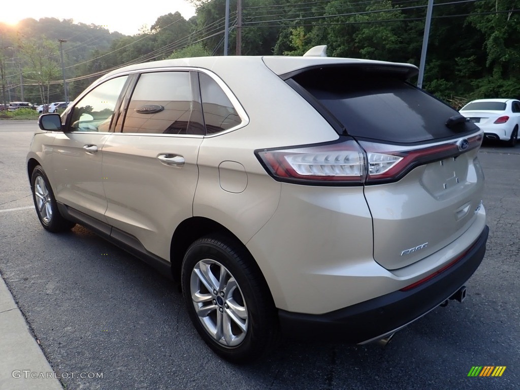 2017 Edge Titanium AWD - White Gold Metallic / Ceramic photo #5
