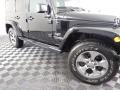Black - Wrangler Unlimited Sahara 4x4 Photo No. 5