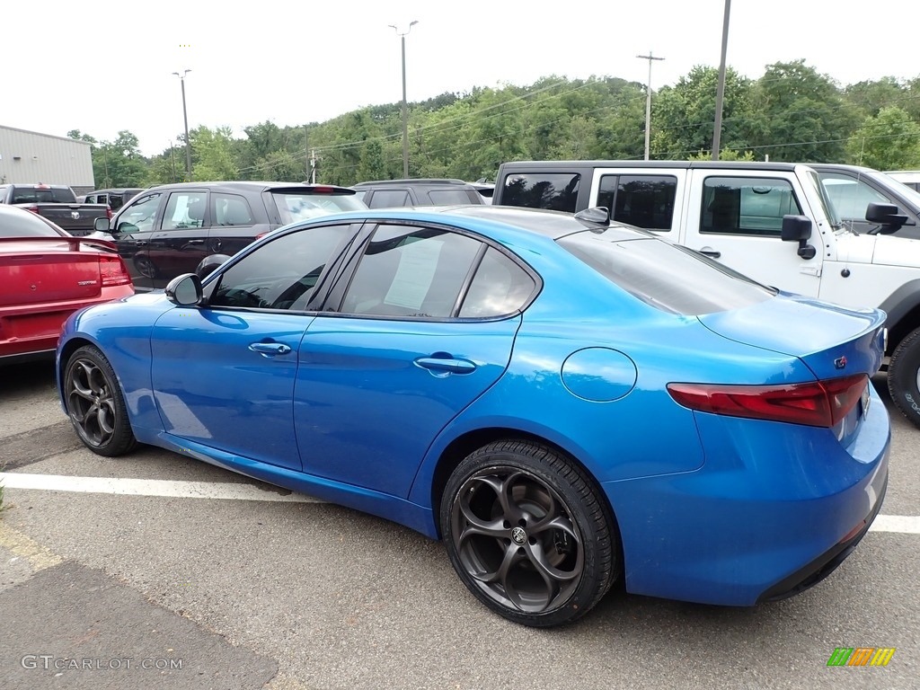 2019 Giulia AWD - Misano Blue Metallic / Black photo #4