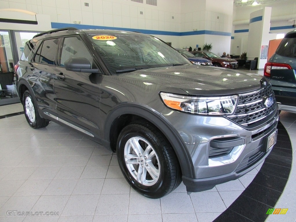2020 Explorer XLT 4WD - Magnetic Metallic / Ebony photo #3
