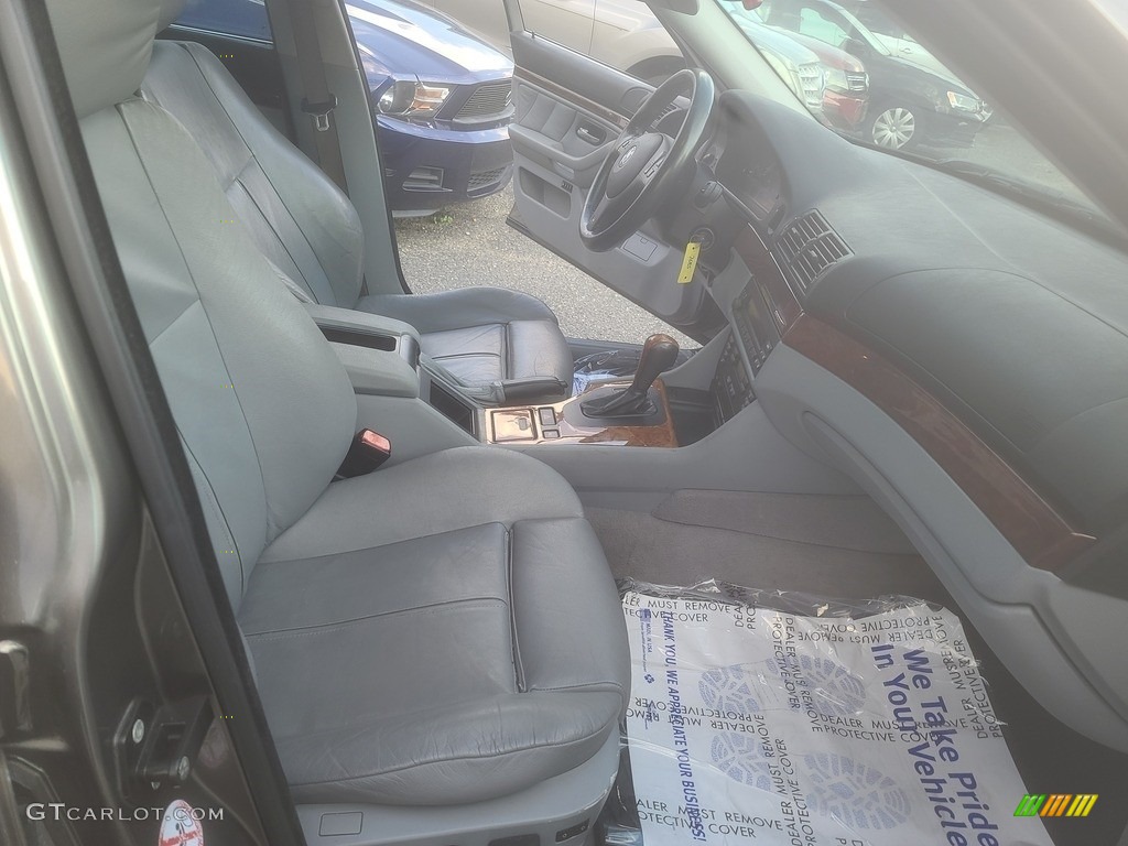 2002 BMW 5 Series 525i Wagon Front Seat Photos