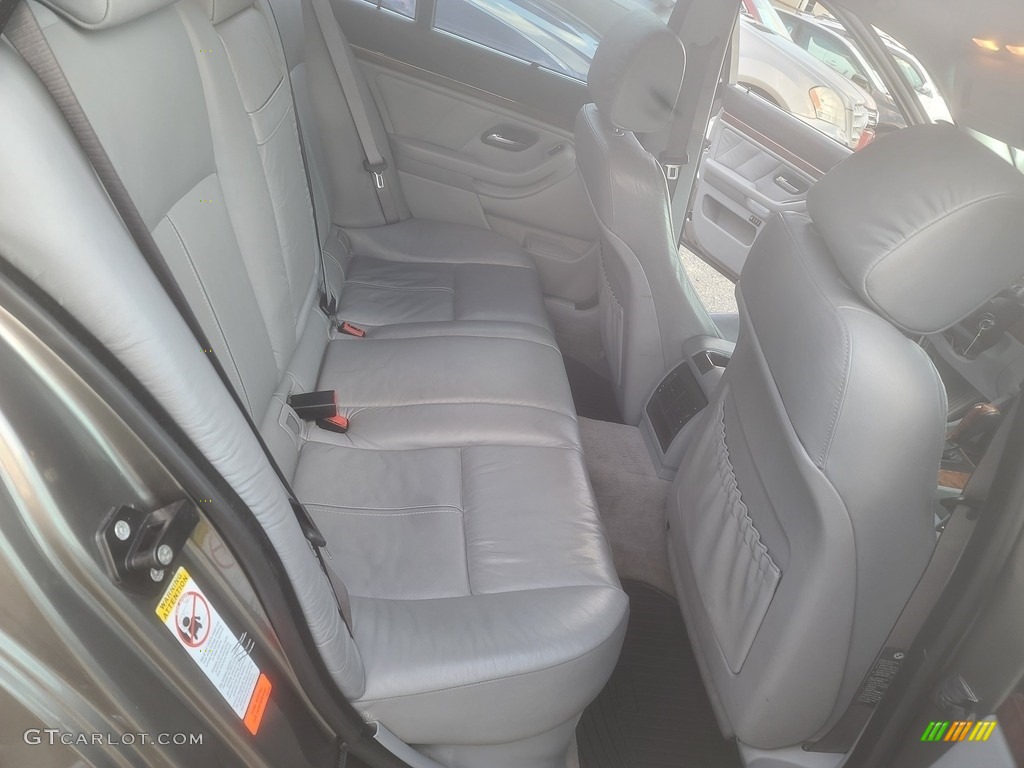 2002 BMW 5 Series 525i Wagon Rear Seat Photo #139359322