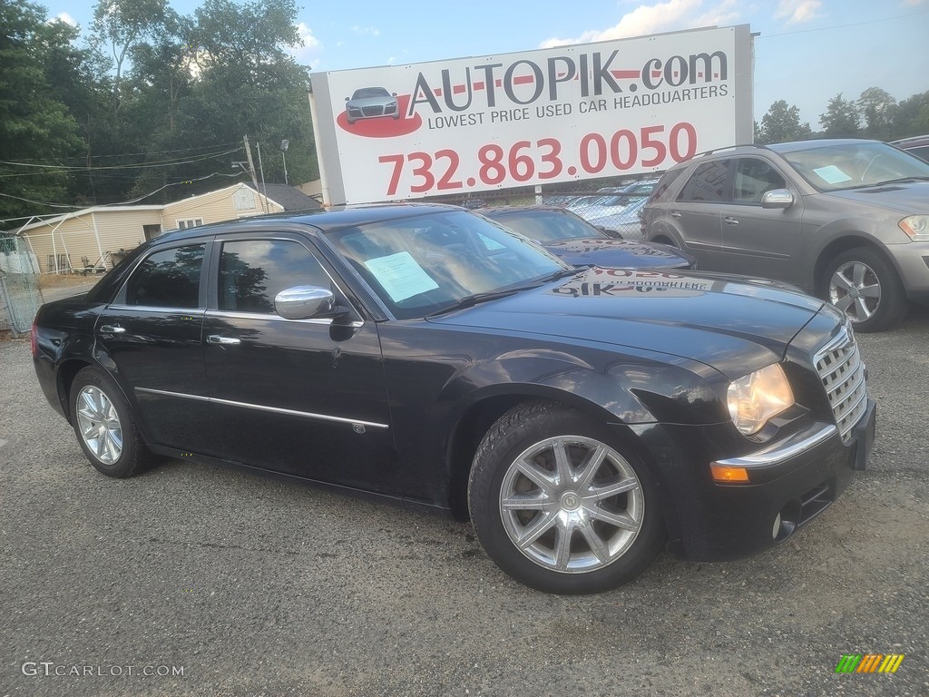2009 300 C HEMI - Brilliant Black / Dark Slate Gray photo #1