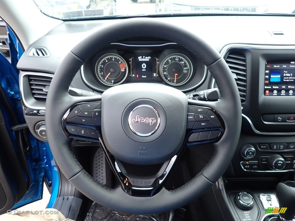 2020 Jeep Cherokee Altitude 4x4 Black Steering Wheel Photo #139360507