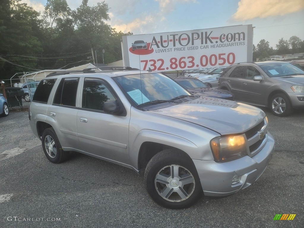 2007 TrailBlazer LS 4x4 - Silverstone Metallic / Light Gray photo #1
