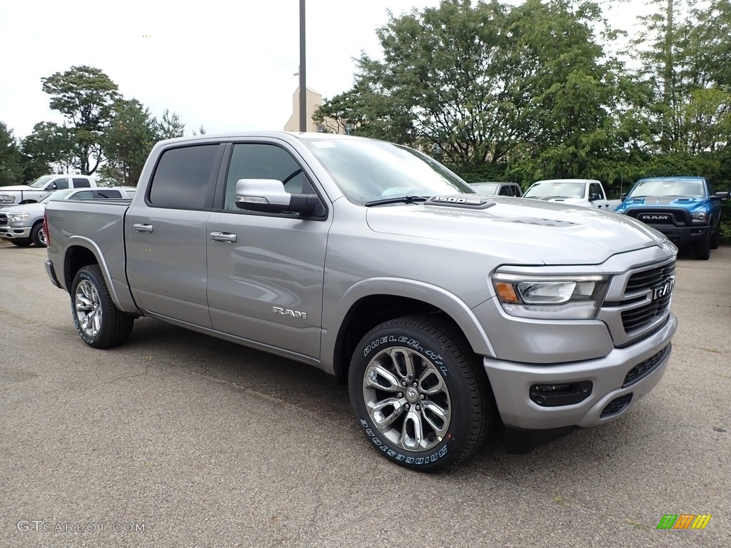 2020 1500 Laramie Crew Cab 4x4 - Billet Silver Metallic / Black photo #3