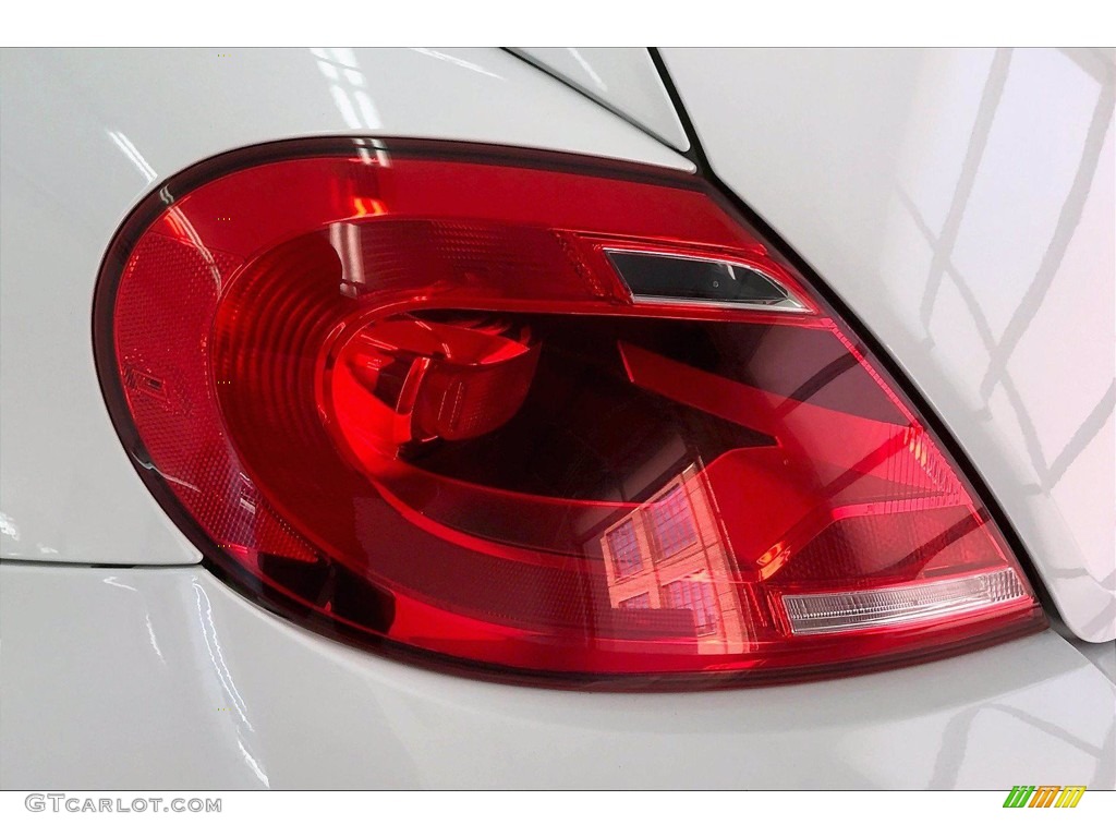 2015 Beetle 1.8T Classic - Pure White / Classic Beige/Brown Cloth photo #24
