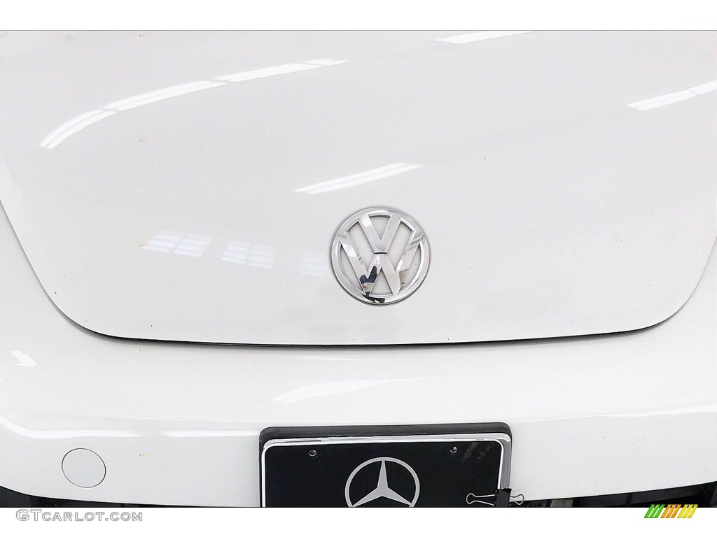 2015 Beetle 1.8T Classic - Pure White / Classic Beige/Brown Cloth photo #30