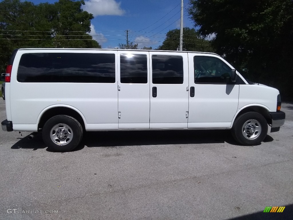 Summit White 2018 Chevrolet Express 3500 Passenger LT Exterior Photo #139363804