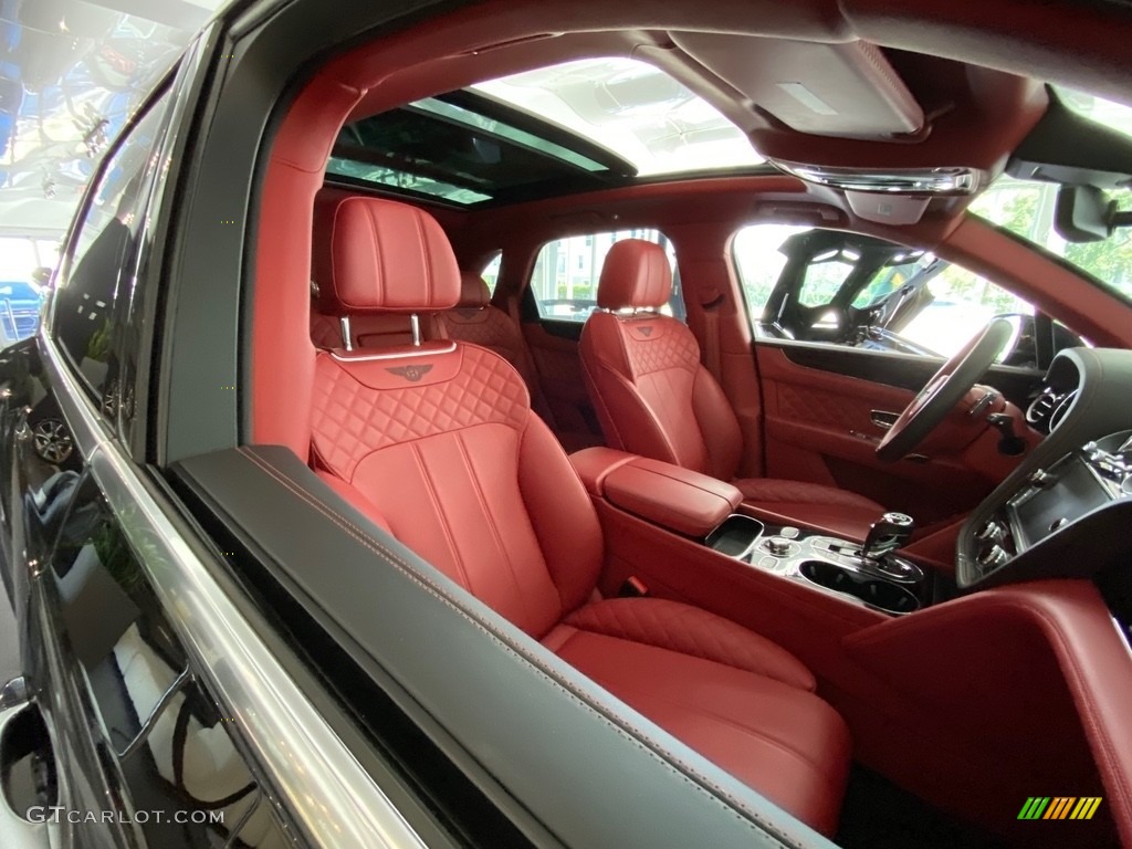 2017 Bentley Bentayga W12 Front Seat Photo #139365299