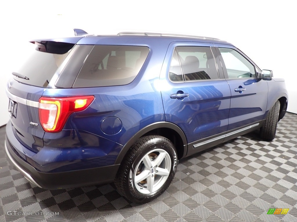 2017 Explorer XLT 4WD - Blue Jeans / Medium Light Camel photo #16