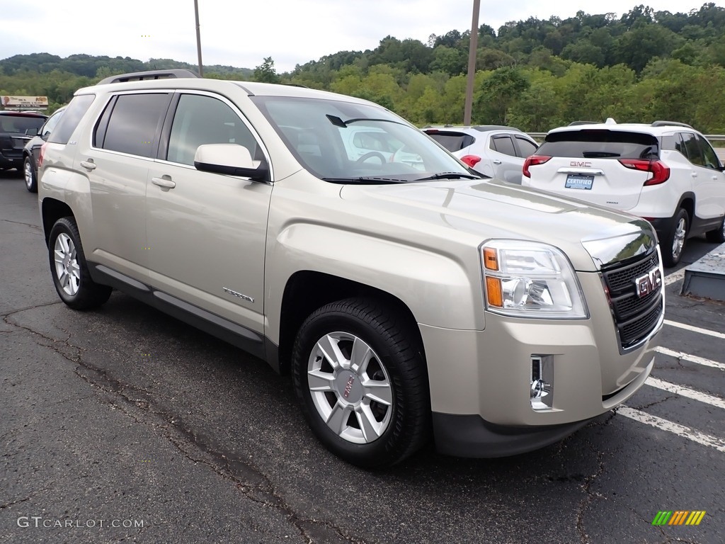 2013 Terrain SLE - Champagne Silver Metallic / Jet Black photo #4