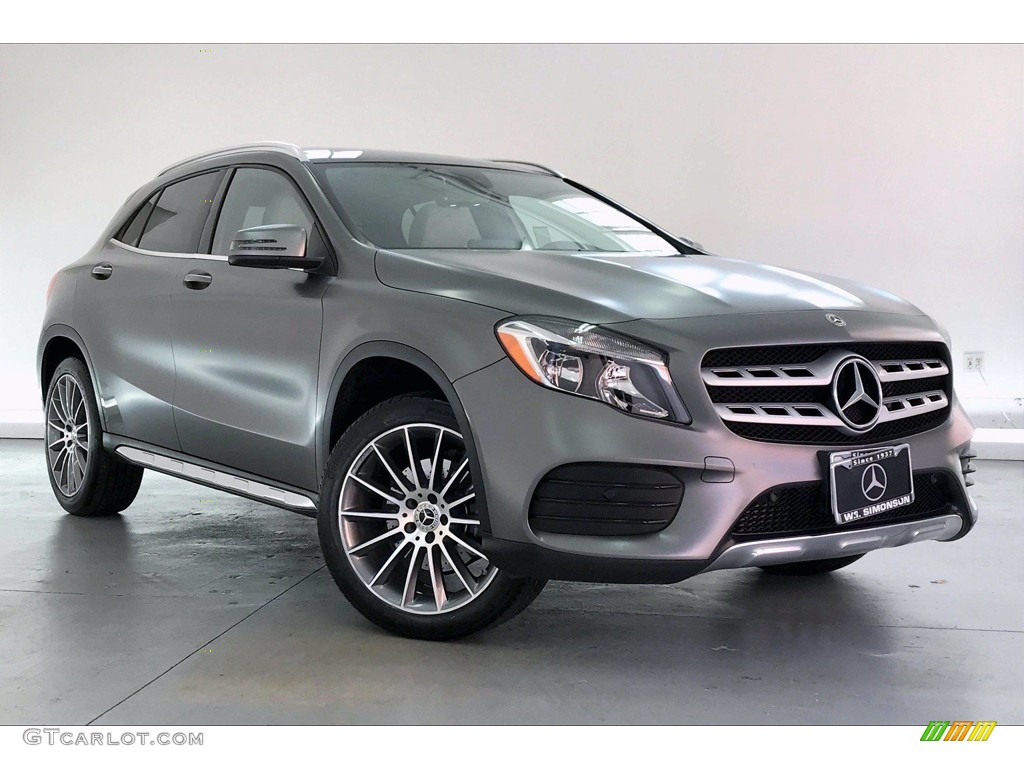 designo Mountain Grey Magno (Matte) 2018 Mercedes-Benz GLA 250 4Matic Exterior Photo #139367188