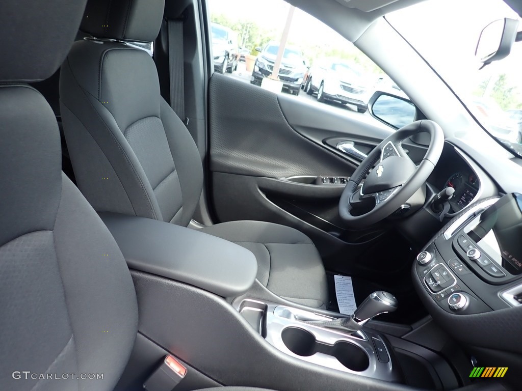 2020 Chevrolet Malibu RS Front Seat Photos