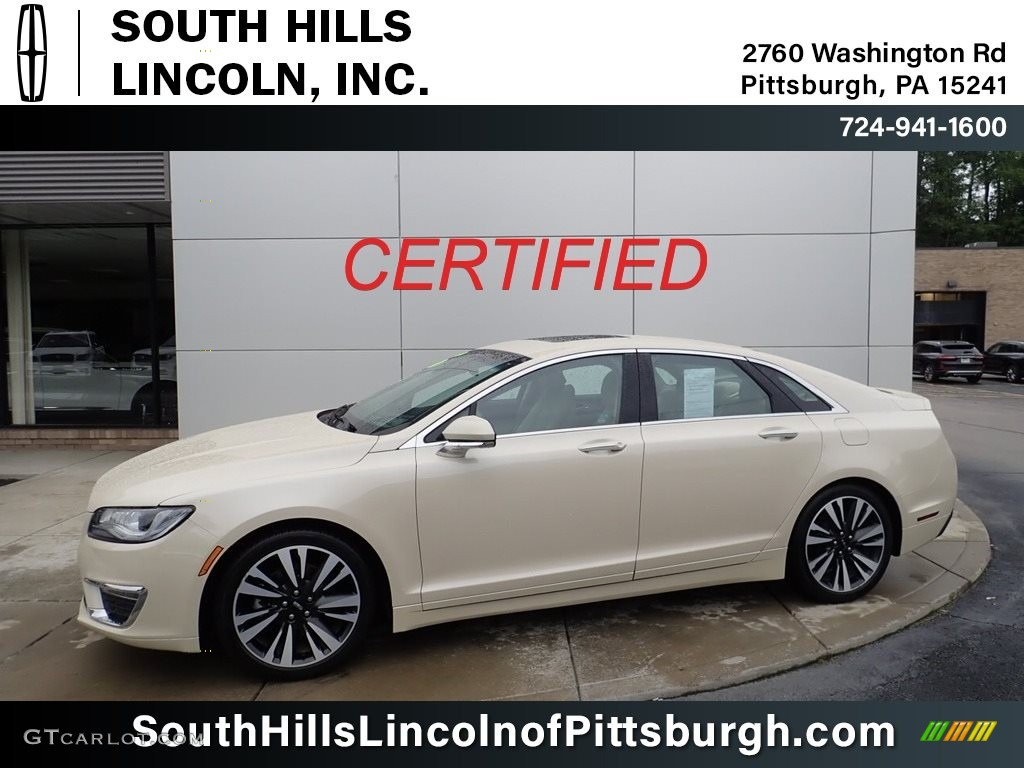 Ivory Pearl Lincoln MKZ