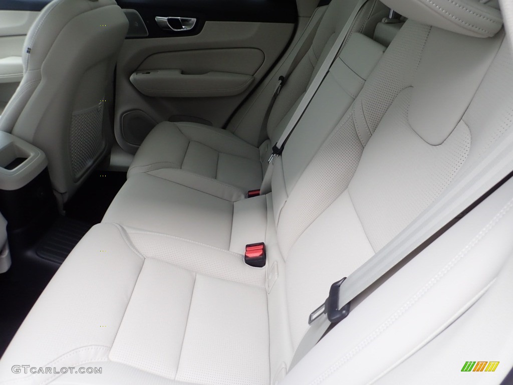 Blonde/Charcoal Interior 2021 Volvo XC60 T8 eAWD Inscription Plug-in Hybrid Photo #139372076