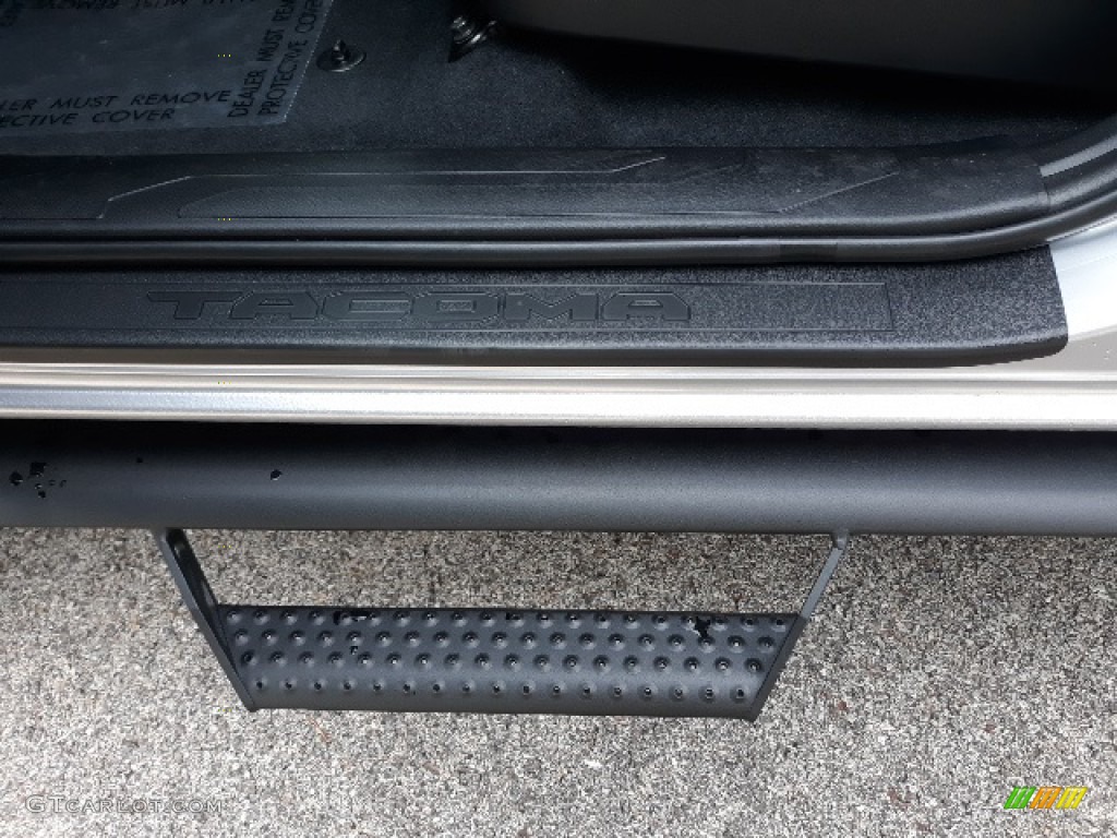 2020 Tacoma TRD Off Road Double Cab 4x4 - Silver Sky Metallic / TRD Cement/Black photo #18