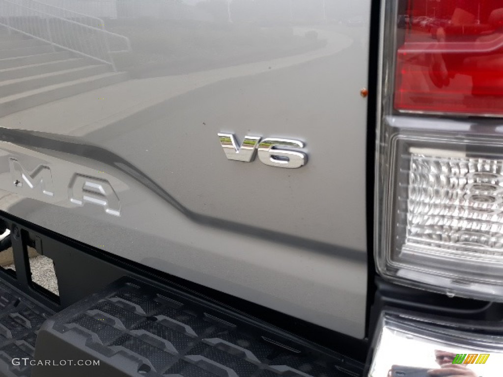 2020 Tacoma TRD Off Road Double Cab 4x4 - Silver Sky Metallic / TRD Cement/Black photo #30