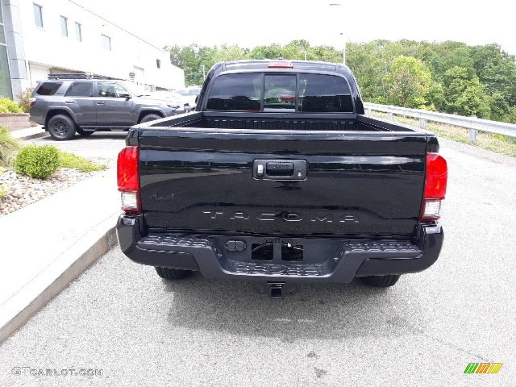 2020 Tacoma SX Access Cab 4x4 - Midnight Black Metallic / Cement photo #15