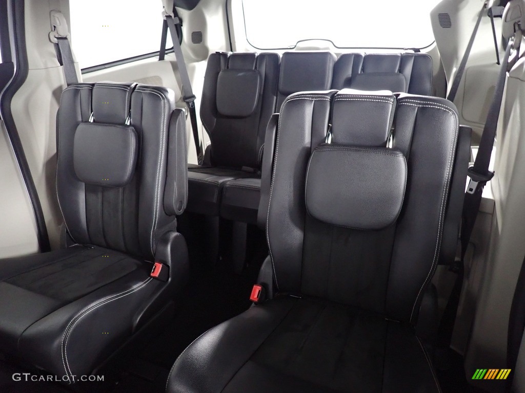 2019 Grand Caravan SXT - Billet / Black/Light Graystone photo #32