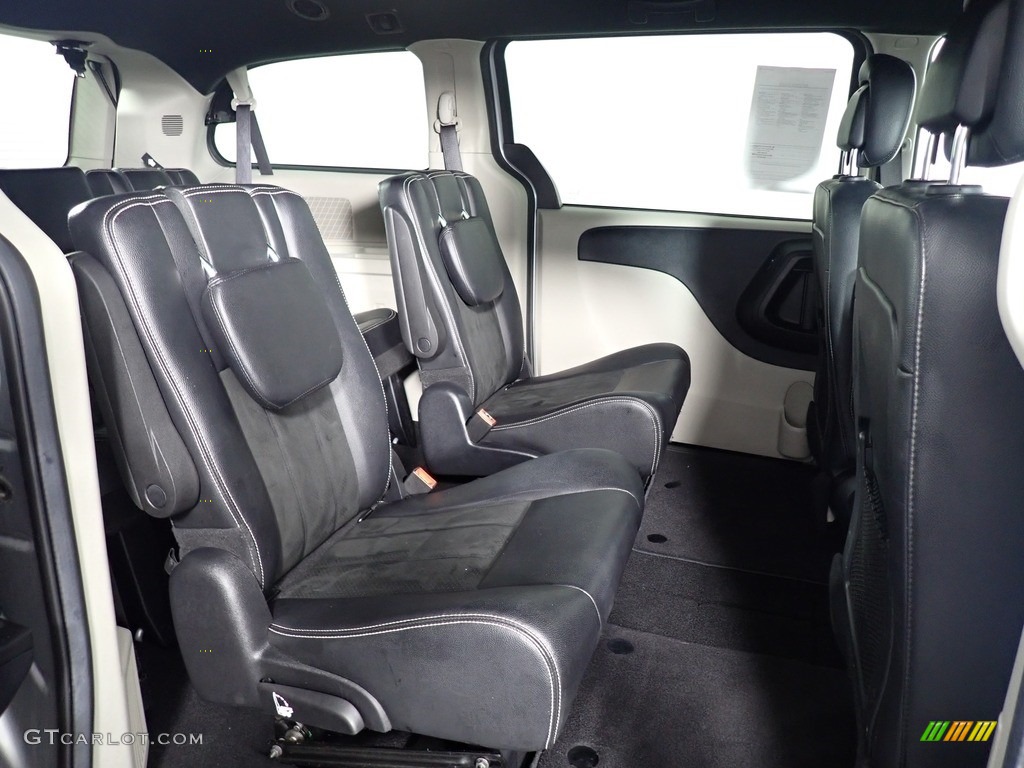 2019 Grand Caravan SXT - Billet / Black/Light Graystone photo #36