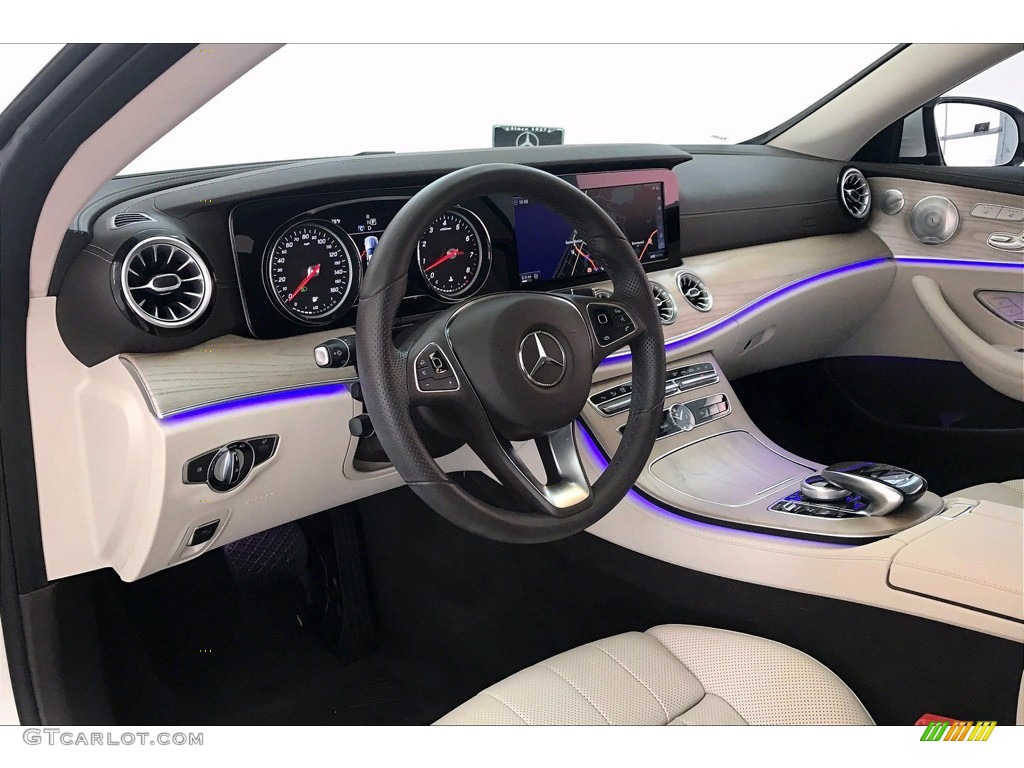 2018 Mercedes-Benz E 400 4Matic Coupe Macchiato Beige/Black Dashboard Photo #139377614