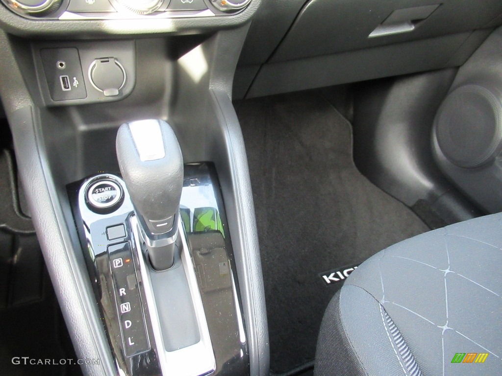 2020 Nissan Kicks S Xtronic CVT Automatic Transmission Photo #139378607